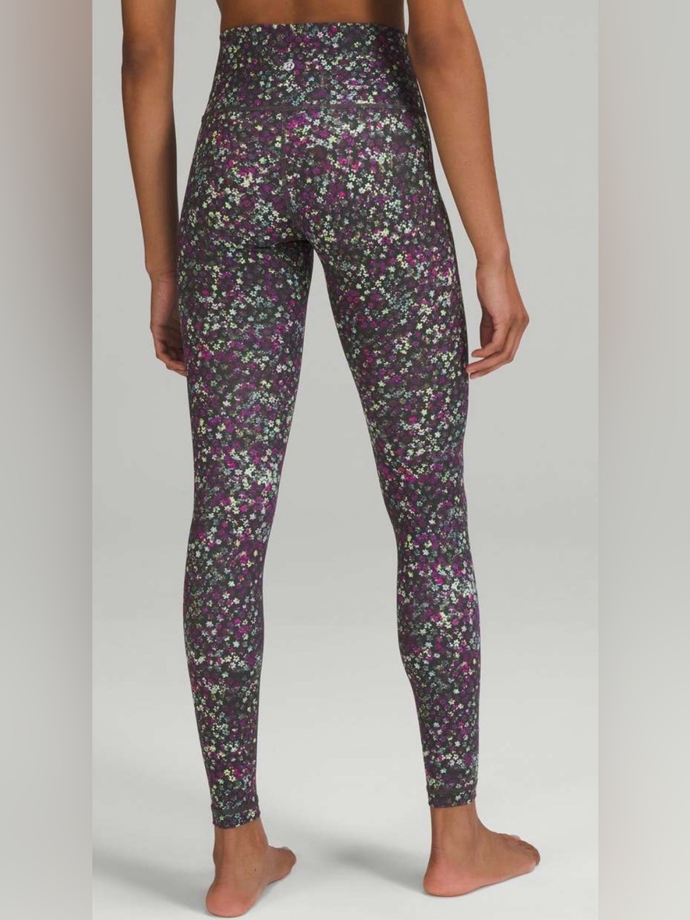 lululemon athletica Women’s Black and Purple Floral High-Rise Leggings Size 2